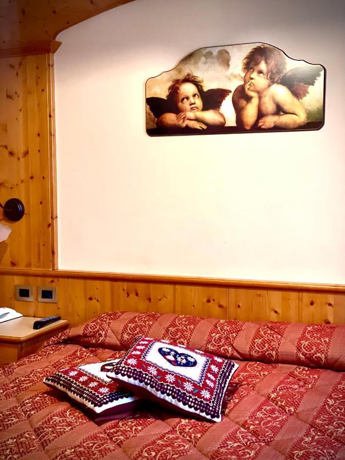 Hotel Moderno Restaurant سيرينا المظهر الخارجي الصورة