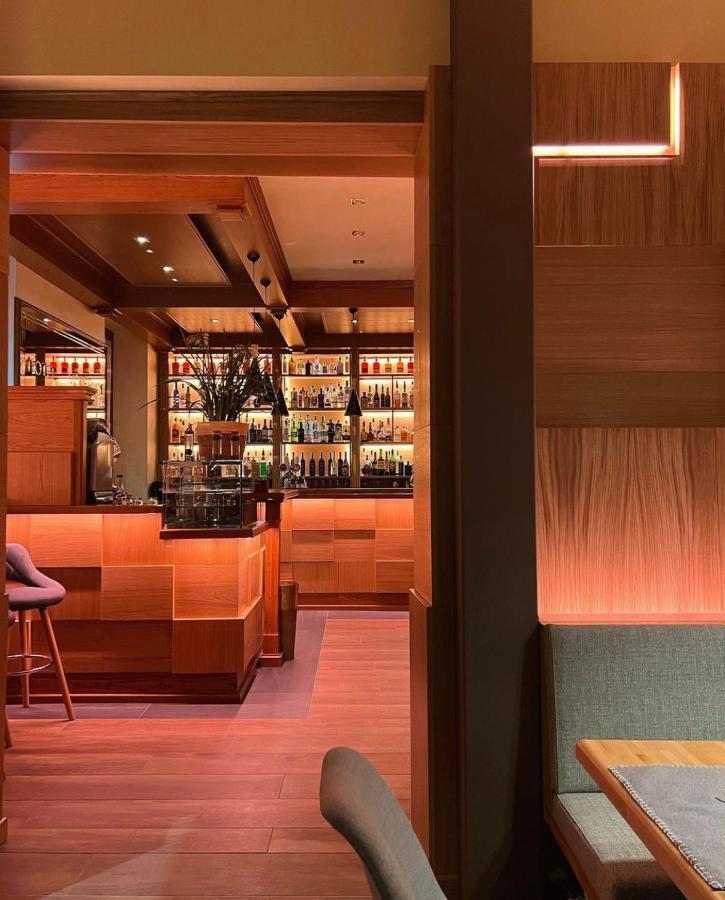 Hotel Moderno Restaurant سيرينا المظهر الخارجي الصورة